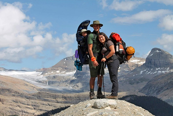 Samuel Campeau • Banff Hiking Company • Bienfaits de la randonnée en montagne | Blogue • Développement personnel et bien-être | SpartanFit • Sainte-Julie | Cours de groupe • Obstacles | Ninja • OCR