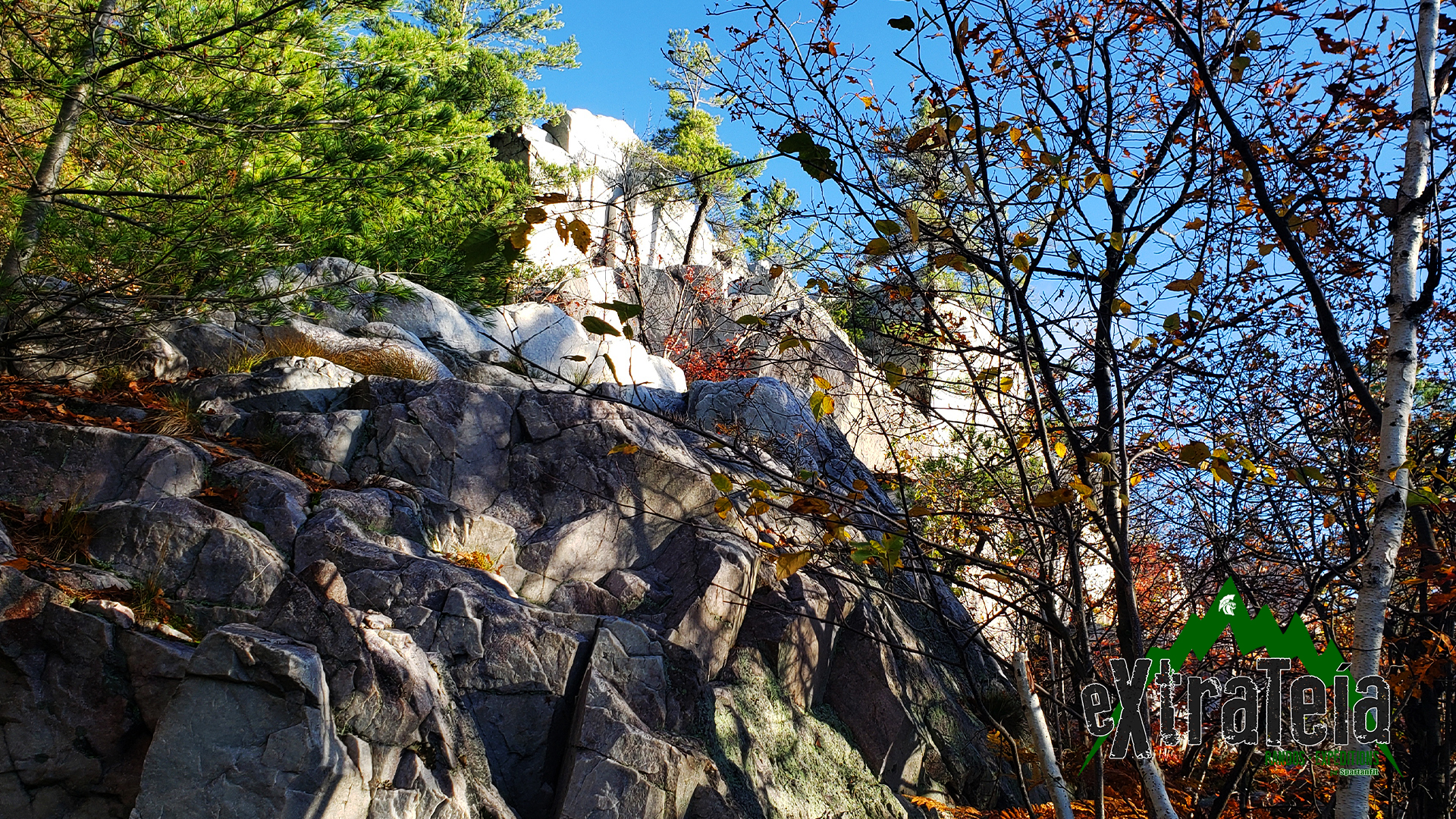 The Crack | Guide de randonnée • Hiking guide | Blogue • Blog | eXtrateia • Ruck Club et randonnée | SpartanFit • Sainte-Julie