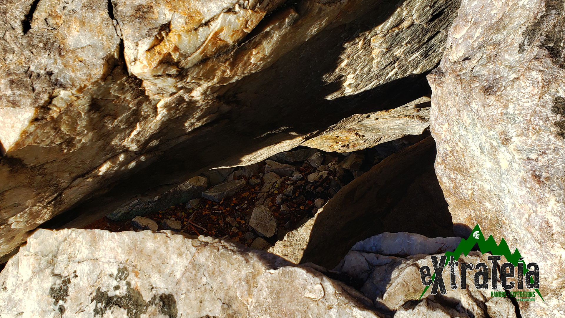 The Crack | Guide de randonnée • Hiking guide | Blogue • Blog | eXtrateia • Ruck Club et randonnée | SpartanFit • Sainte-Julie